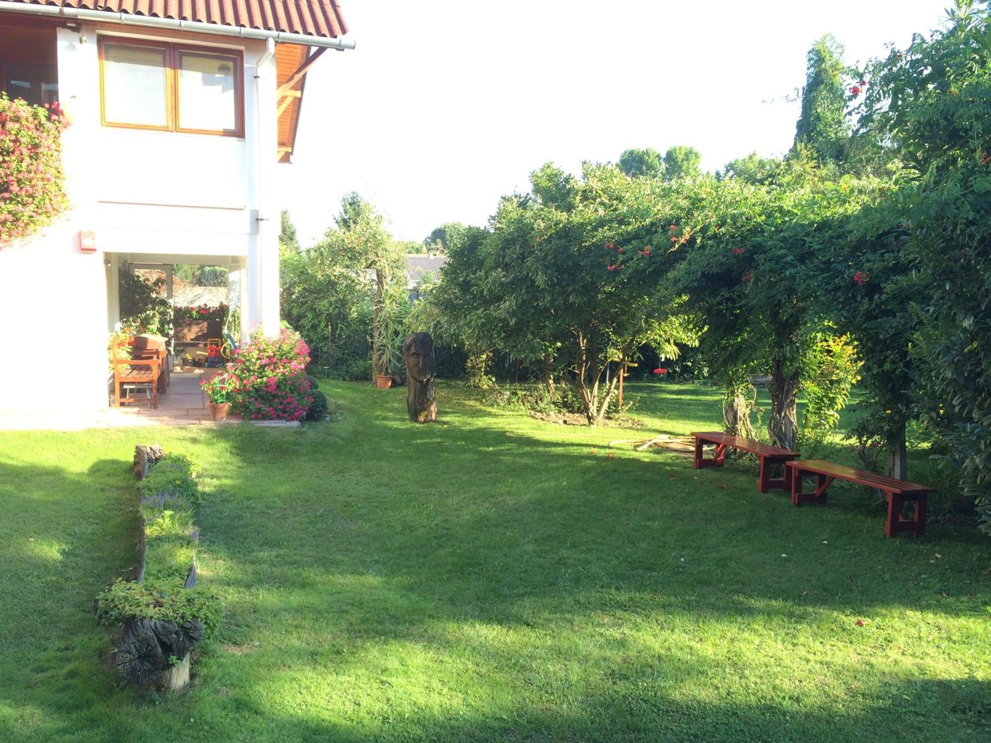Ida Rooms Lajosmizse Bagian luar foto